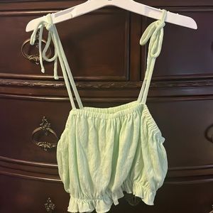 Cute sage green crop top never worn